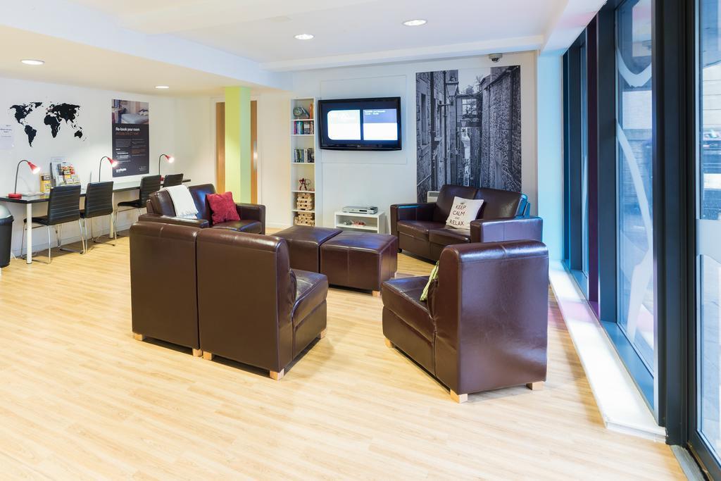 אדינבורו Mcdonald Road Residence מראה חיצוני תמונה